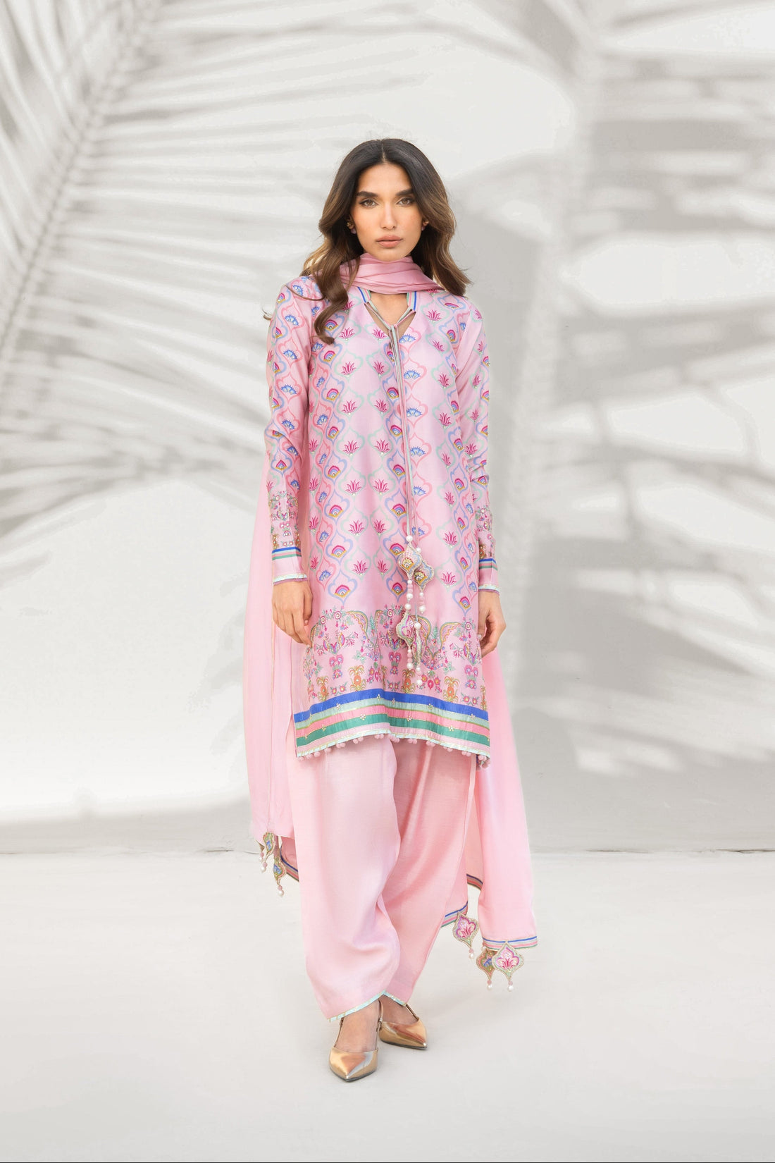 What makes Pakistani fashion luxury - sheesha silk hand-embroidered piece showing the four components of luxury craftsmanship
