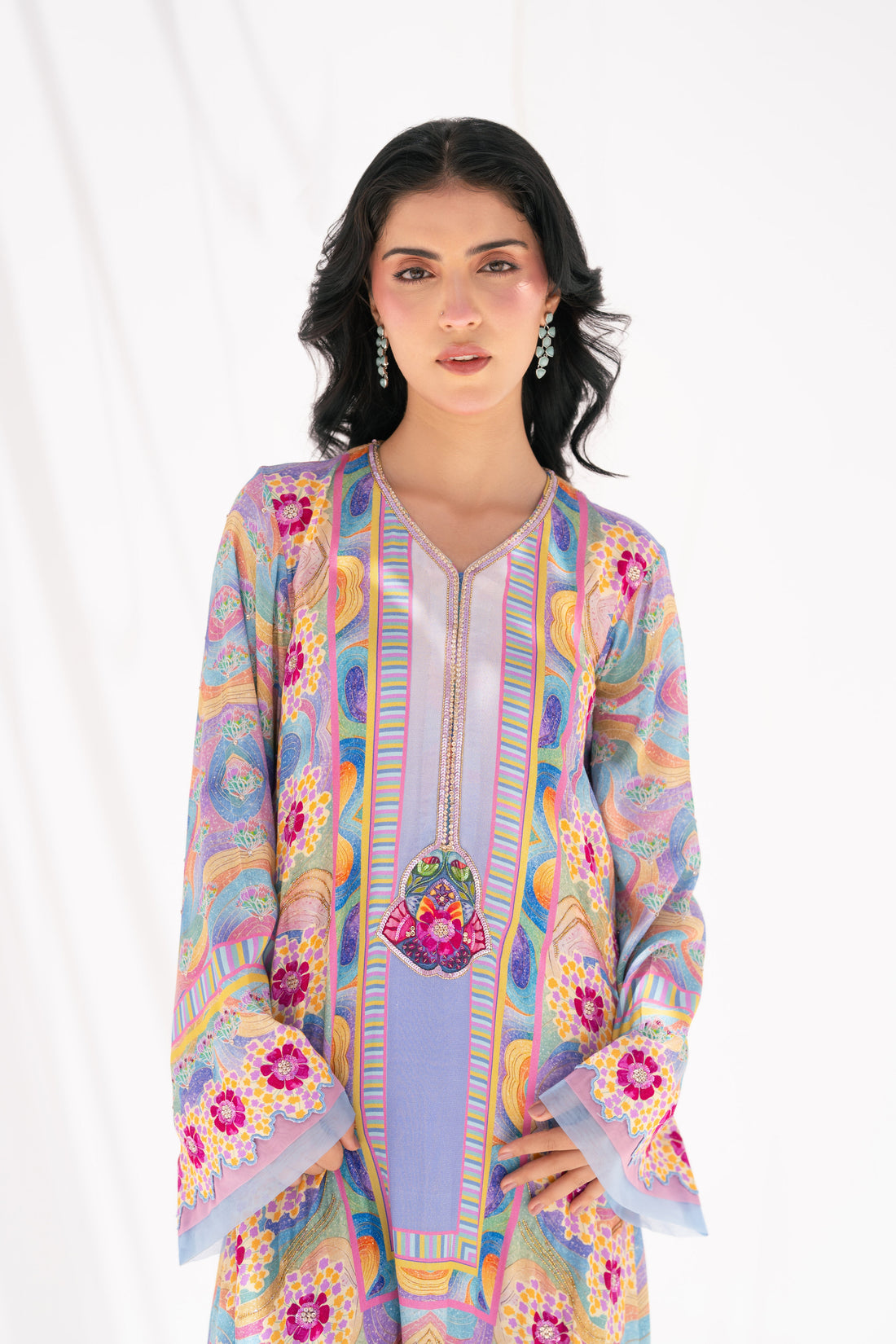 How to Wear a Kaftan with Statement Jewellery (Without Overdoing It)