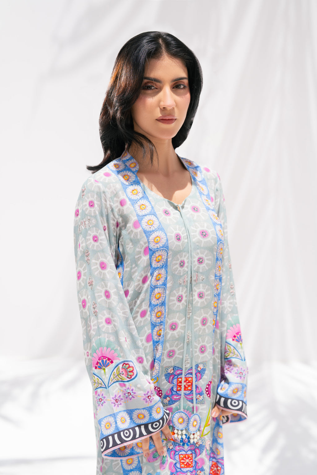 Close-up of Pure georgette fabric weave on Blooming Breeze	